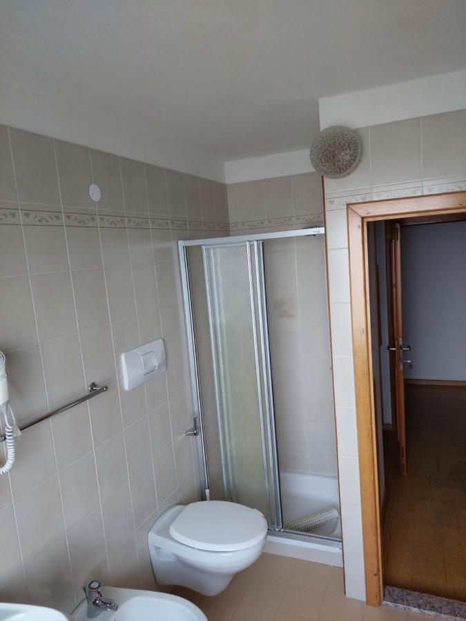 Albergo Scoiattolo Tret Exterior foto
